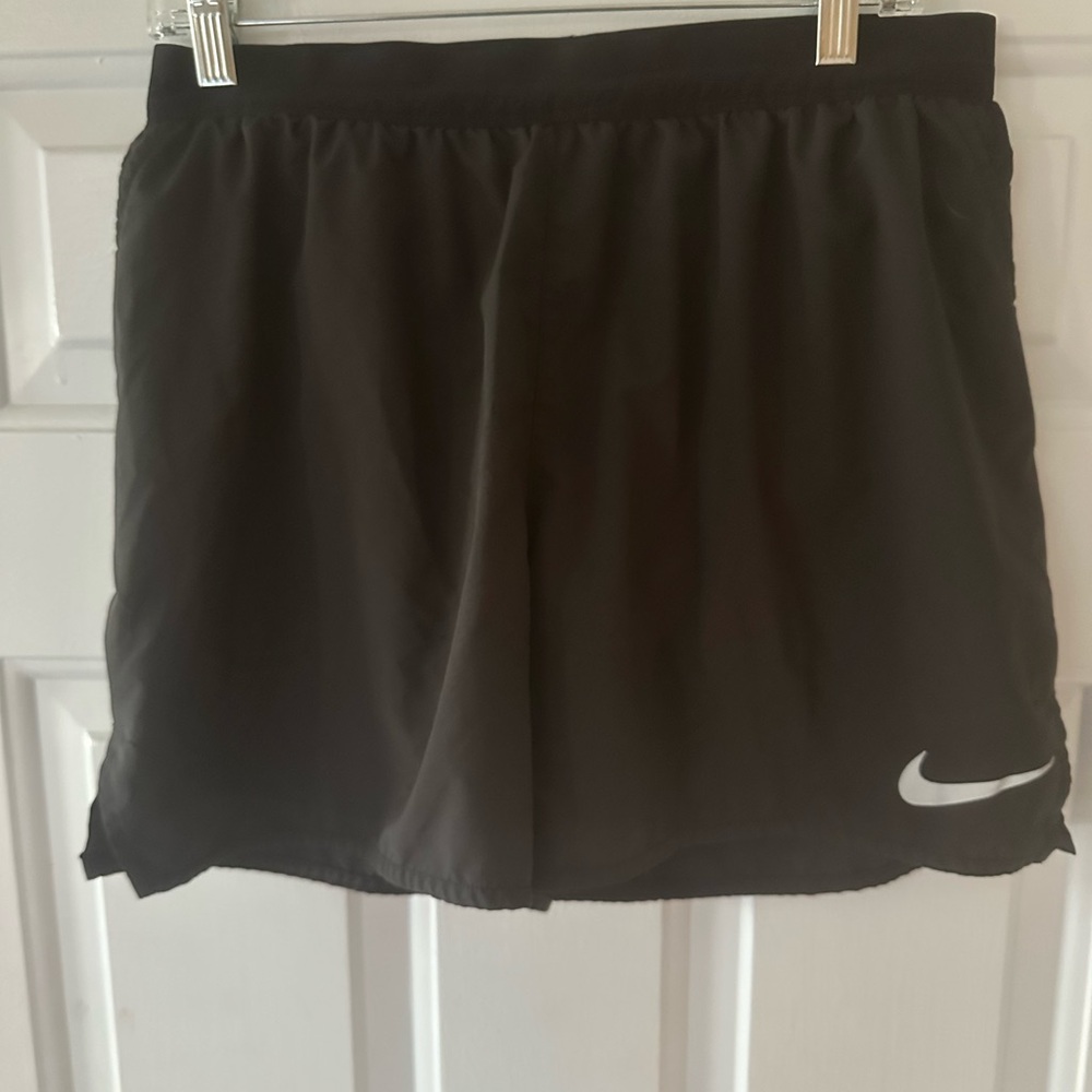Nike Dri Fit Women’s Black Lined Athletic Shorts. Size large.